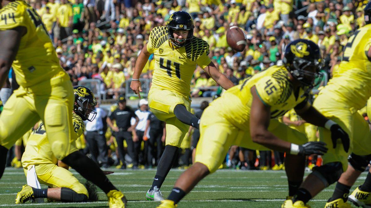 Oregon Kicker Aidan Schneider (41) kicks a field goal during the game against Georgia State in Eugene, Oregon on September 19, 2015. (Adam Eberhardt/Emerald) Photo credit: Adam Eberhardt