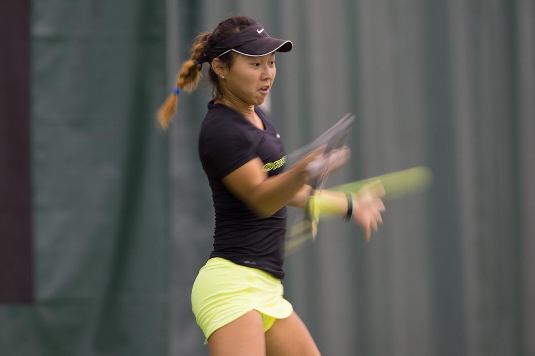 Alyssa Tobita returns a serve to her opponent. The No. 51 Oregon Ducks face the Idaho Vandals at the Oregon Student Tennis Center in Eugene, Ore. on Jan. 30 2016. (Adam Eberhardt/Emerald)