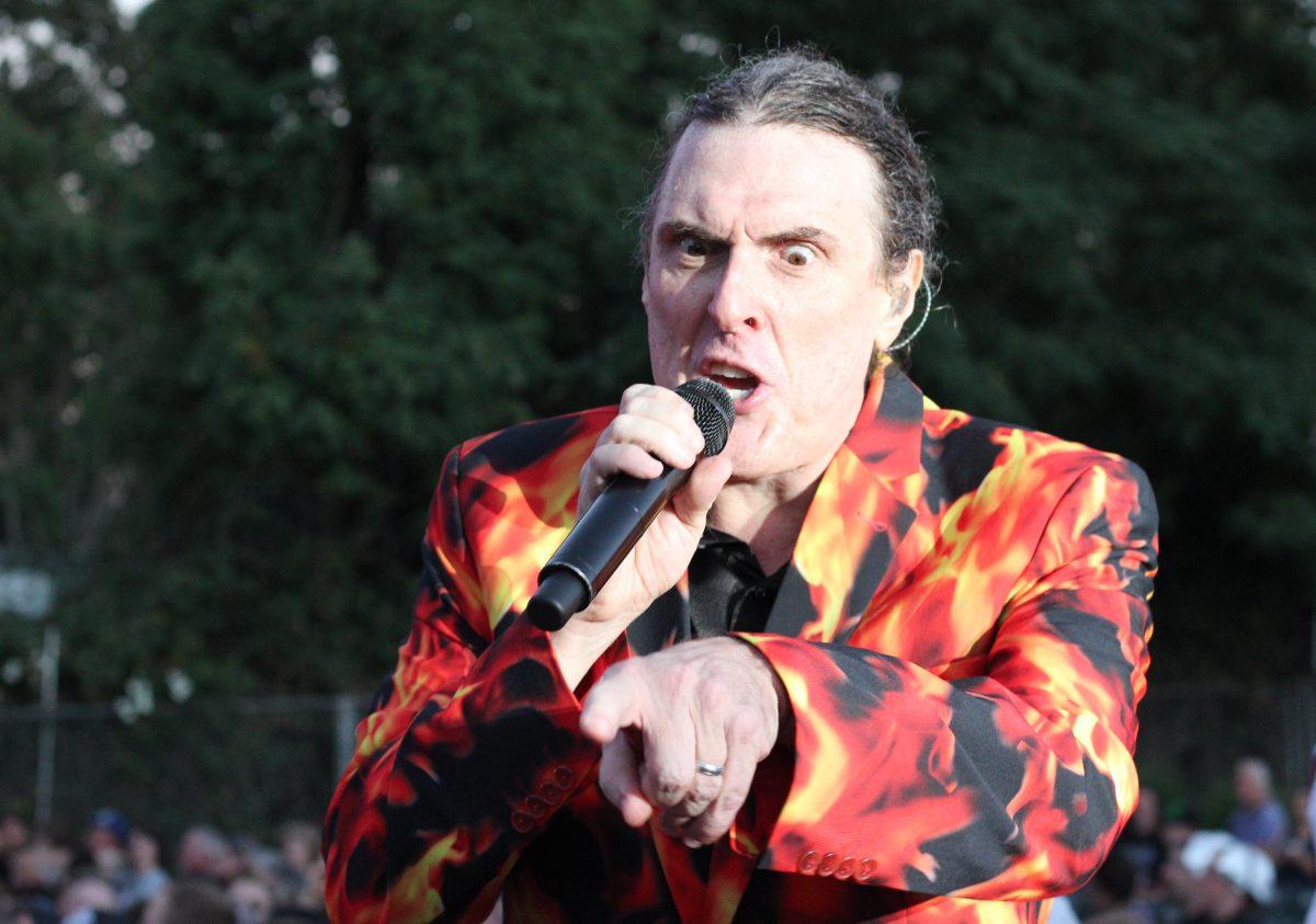 &#8220;Weird Al&#8221; Yankovic performing &#8220;Wanna B Ur Lovr&#8221; at the Cuthbert Amphitheatre on Friday, July 29. (Emerson Malone/Emerald).