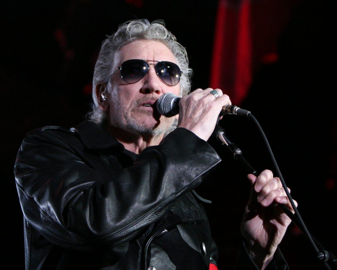 Roger Waters performs in Barcelona during The Wall Live in 2011. (Altera2/Wikimedia Commons)