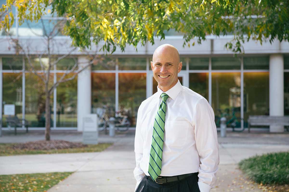 Dr. Guldberg is currently the executive director of the bioengineering institute at Georgia Tech. (Courtesy of University of Oregon).