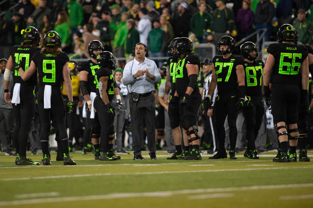 Oregon Ducks Head Coach Mario Cristobal gives intructions to the team. Oregon Ducks football takes on Arizona State at Autzen Stadium in Eugene Ore. on Nov. 17, 2018. (Devin Roux/Emerald)