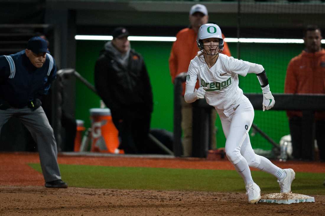 <p>Oregon Ducks softball takes on University of Oklahoma at Jane Sanders Stadium in Eugene, Ore. on Mar. 9, 2019. (Ben Green/Emerald)</p>