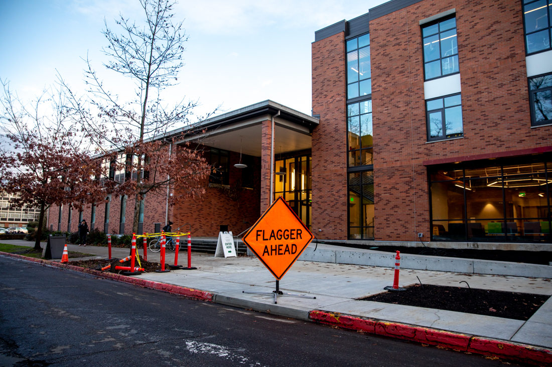 The University of Oregon Health Center undergoes construction on Jan. 17, 2020. (Maddie Knight/Emerald)