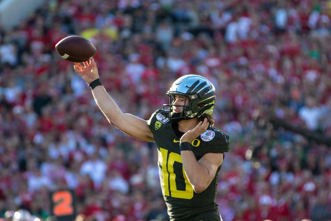 Oregon Ducks quarterback Justin Herbert (10) aims the ball towards the end zone. Oregon Ducks football takes on Wisconsin for the 106th Rose Bowl Game at Rose Bowl Stadium in Pasadena, Calif. on Jan. 1, 2020. (Maddie Knight/Emerald)