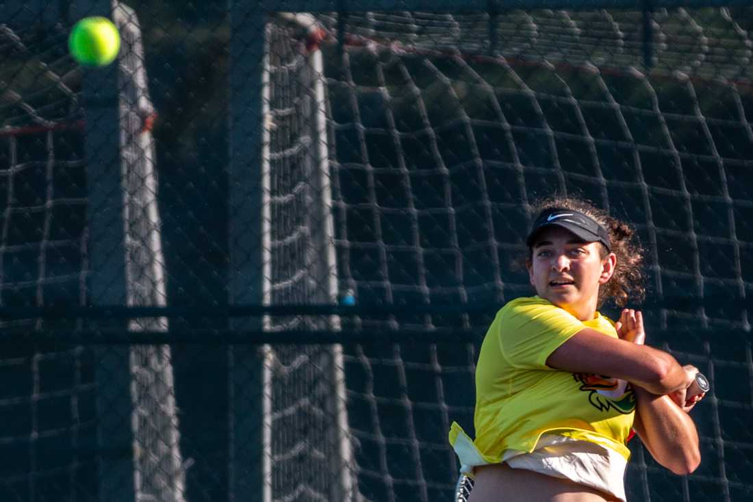 Oregon Ducks women&#8217;s Tennis faces Portland at the Oregon Student Tennis Center outdoor courts in Eugene, Ore. on April 17, 2019 for their last home game of the season. (Maddie Knight/Emerald)