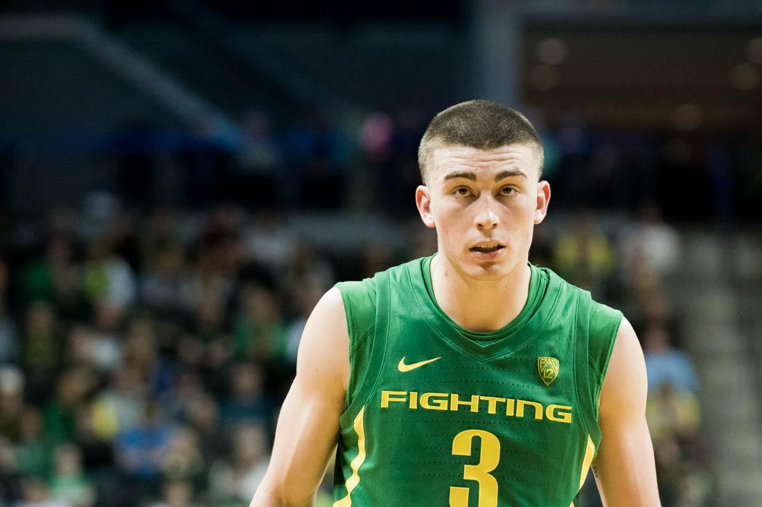 <p>Peyton Pritchard (3), guard for the Ducks, looks down the court. Oregon Ducks men's basketball takes on Stanford at Matthew Knight Arena in Eugene, Ore. on Mar. 7, 2020. (Madi Mather/Emerald)</p>