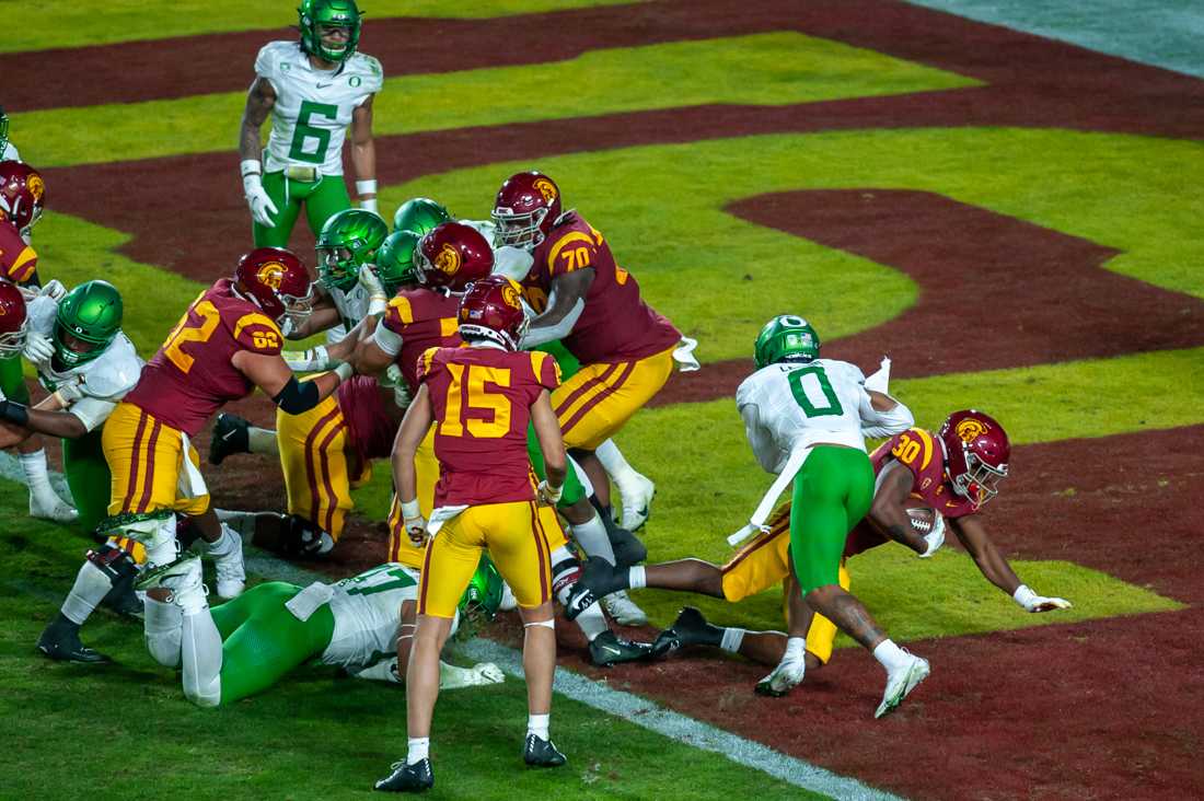 USC scores a touchdown. Oregon Ducks football take on USC Trojans in the Pac-12 Championship game at Los Angeles Memorial Coliseum in Los Angeles, Calif., on Dec. 18, 2020. (Maddie Knight/Emerald)