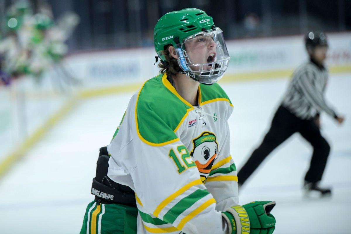 Tobin Fix celebrates a goal in the Ducks' 8-1 victory over the Washington Huskies on Nov. 5.&#160;