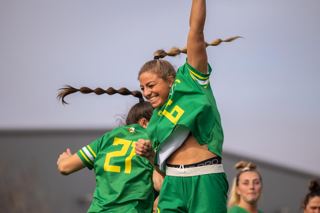 Oregon&#8217;s Gabby Cleveland (06) runs out after being called during the starting lineup announcements. The Oregon Ducks Lacrosse team take on the Niagara Purple Eagles at Pap&#233; Field in Eugene, Ore., on Feb. 18th, 2023 (Molly McPherson/Emerald)