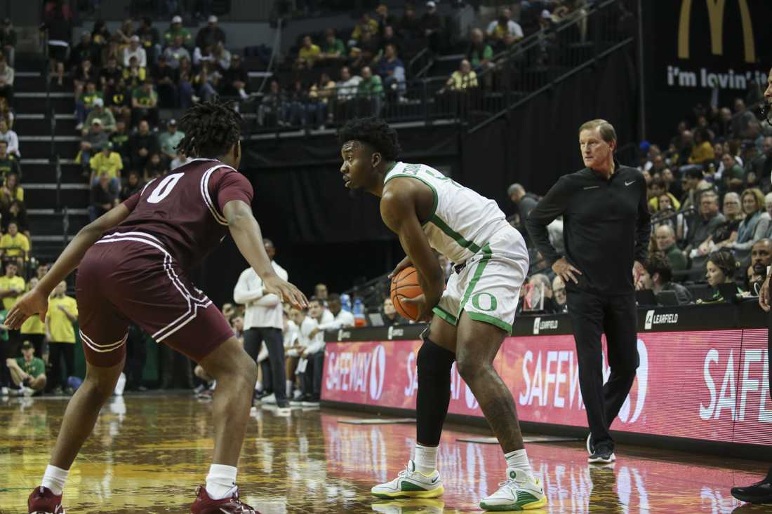 The Oregon Ducks beat the Montana Grizzlies 75-61 on Friday November 10, 2023 at&#160;Matthew Knight Arena in Eugene, Ore. (Lulu Devoulin/ Emerald)