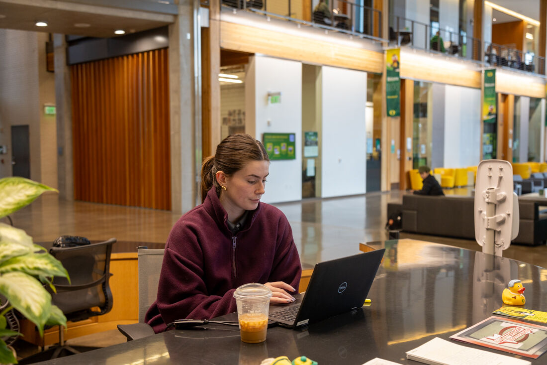 EMU guest services is located at the center of the building. Student workers at the University of Oregon campus in Eugene, Ore. (Kemper Flood/Emerald)