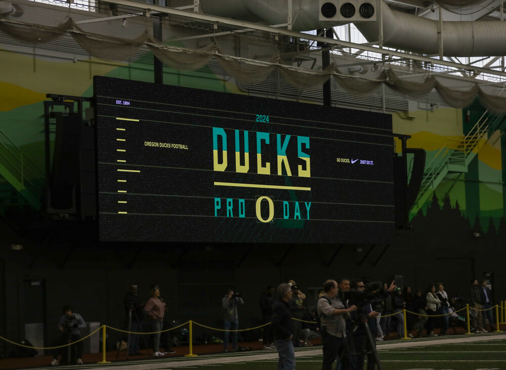 Oregon Ducks prepare for the NFL Draft at their Pro Day 2024. (Kai Kanzer/Emerald)