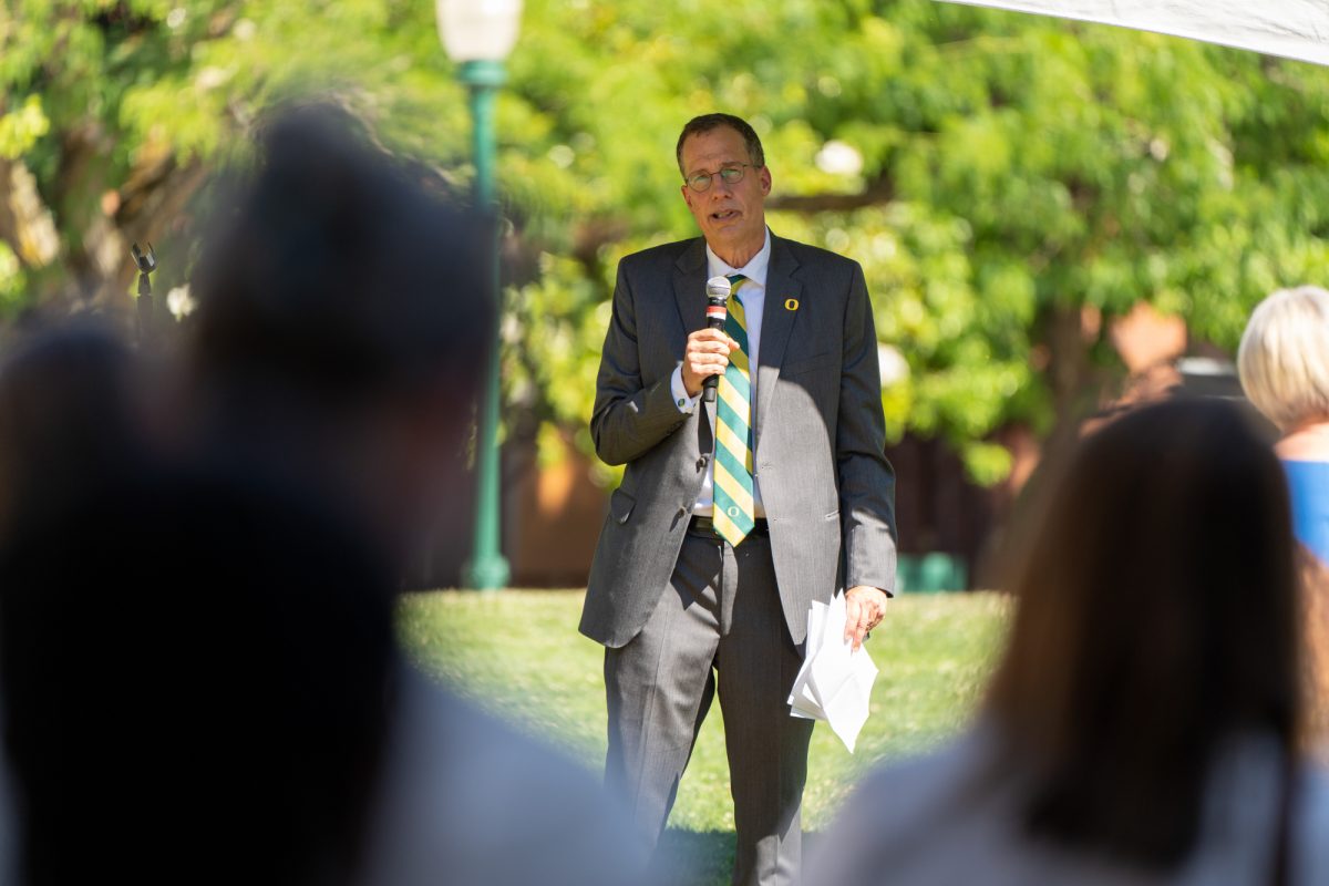 President Scholz gives remarks at the summer ice cream social. The University of Oregon hosted a meet-and-greet with President John Karl Scholz on July 12, 2023. (Nicholas Walcott/University Communications)