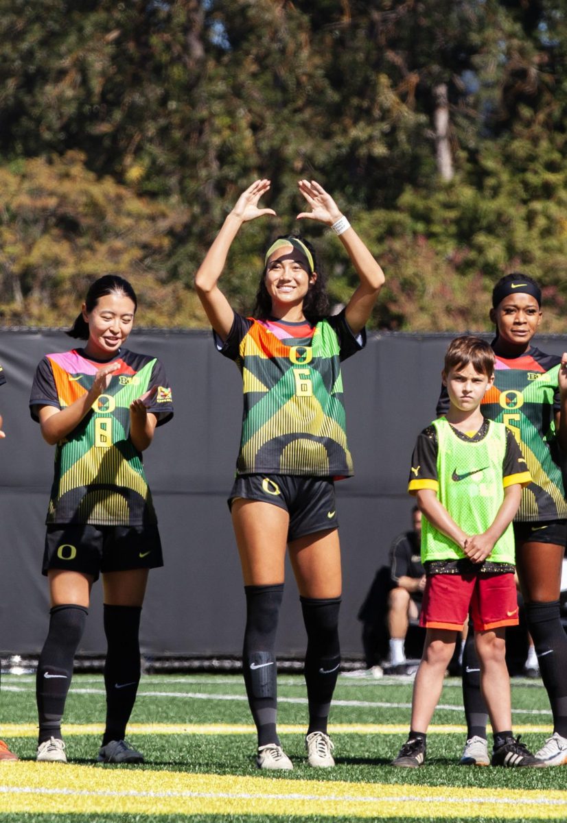 Cloe Chase (6) poses as the Ducks starting lineup is announced. The Purdue Boilermakers defeated the University of Oregon Ducks 1-0 Sunday, September 29 2024. (Miles Cull/Emerald) 