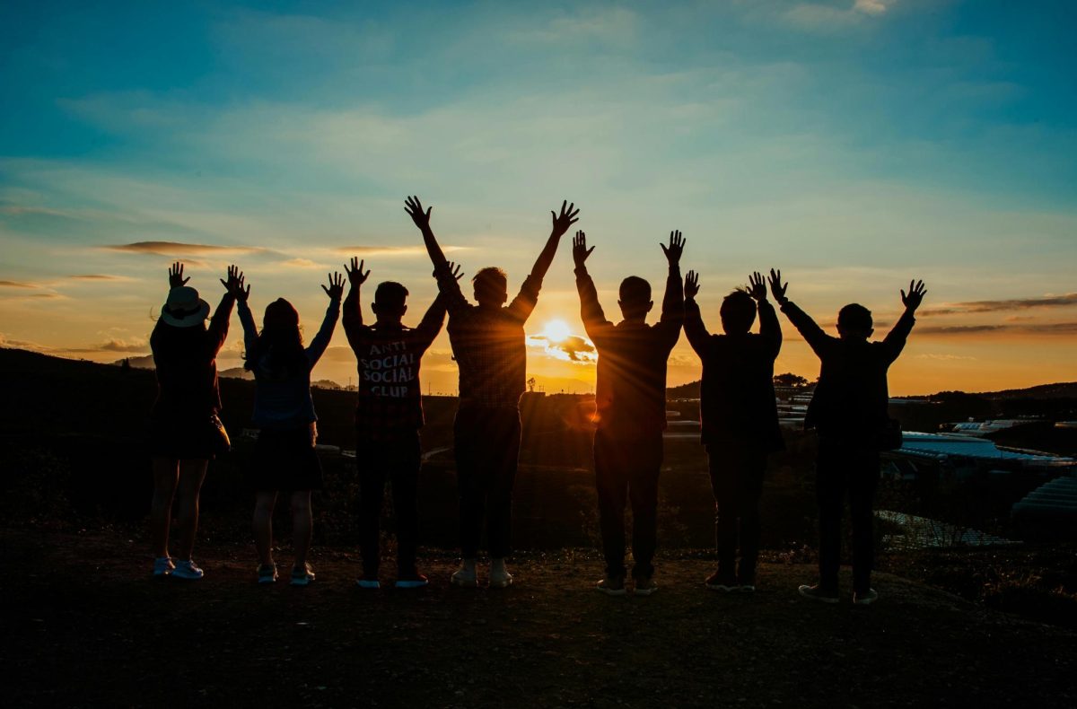 https://www.pexels.com/photo/people-silhouette-during-sunset-853168/