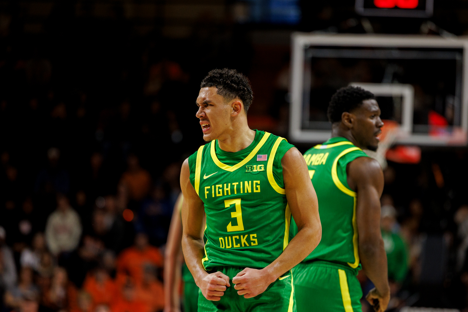 jackson Shelstad (3) celebrates the 3. The Oregon Ducks mens basketball team takes on the Oregon State Beavers on Nov. 21, 2024 in Gill Coliseum in Corvallis, Ore. (Darby Winter/Emerald)