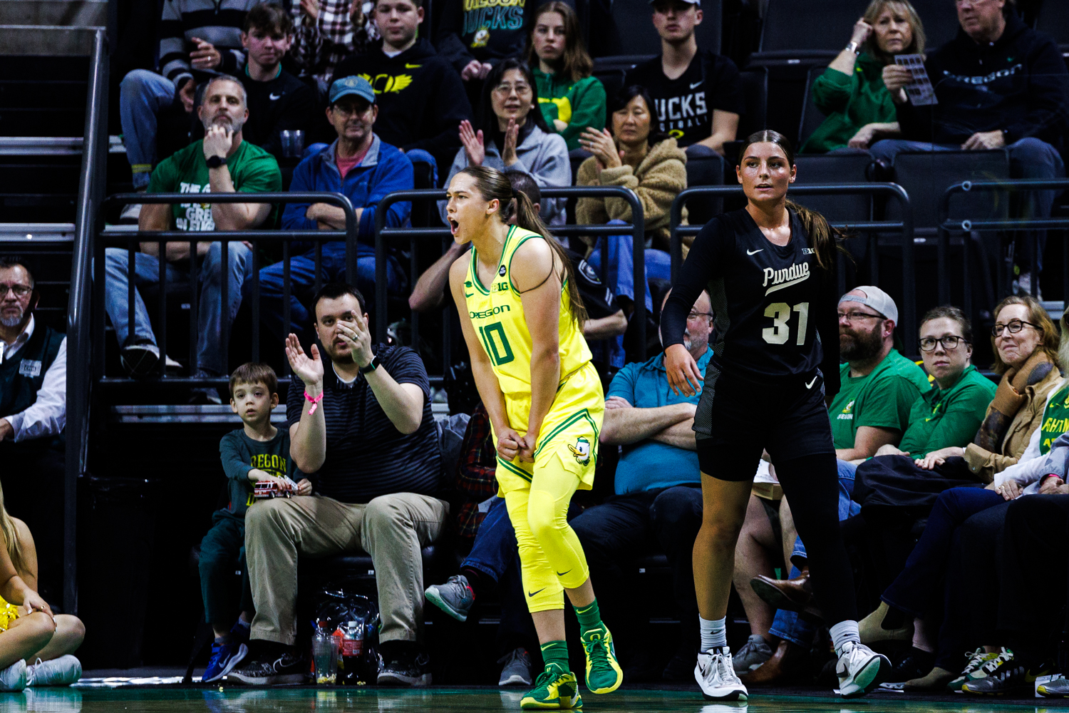 Peyton Scott (10) celebrates the forced turnover. The Oregon Ducks Womens basketball team takes on the Purdue Boilermakers on Jan. 15, 2025 in MATT Knight Arena in Eugene, Ore. (Darby Winter/Emerald)