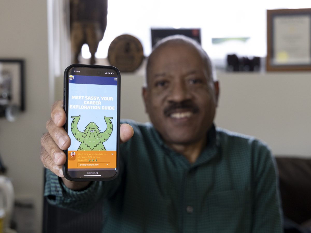 Ed Madison, a UO instructor and developer of "Sassy," a chatbot designed to help students in Oregon find potential careers, poses for a portrait on Feb. 4, 2025. (Alex Hernandez/Emerald)