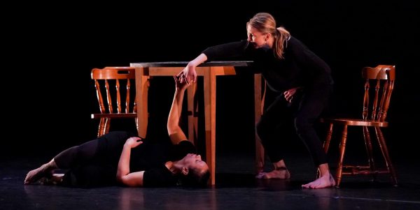 UO dance community communicates through the expression of movements | UWire