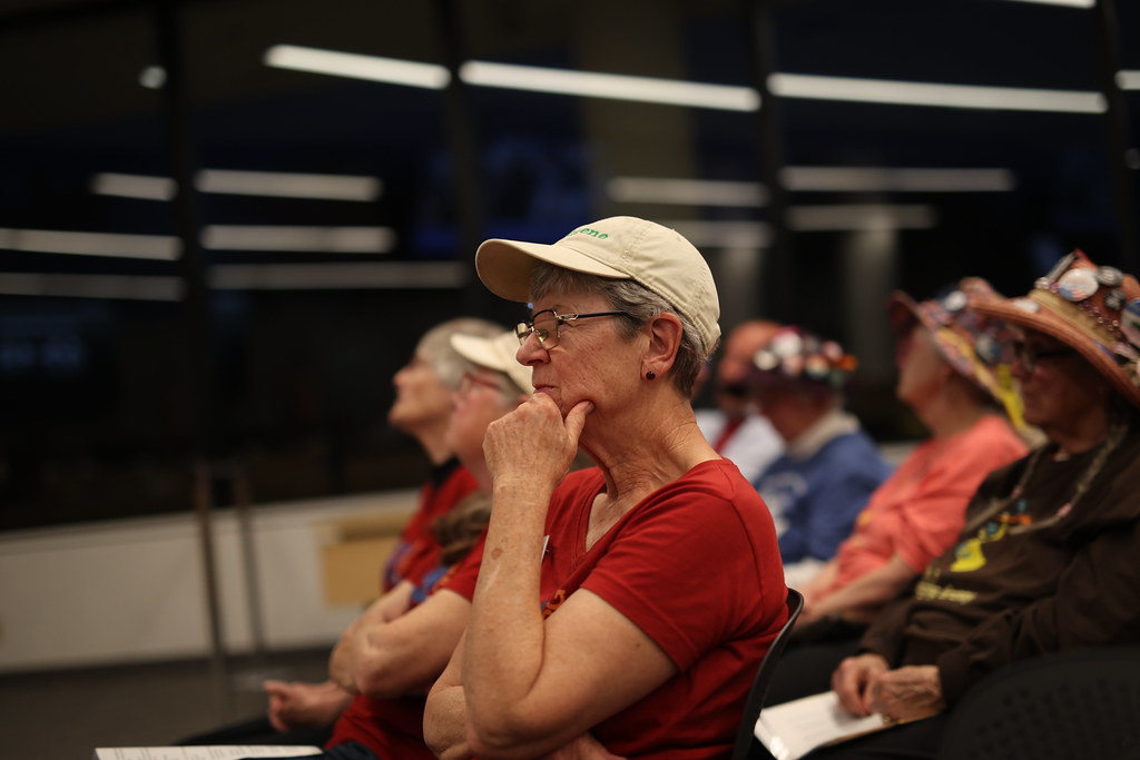 Community members attend the April.14, 2025 Eugene City Council Meeting.(Courtesy of Robert Scherle)