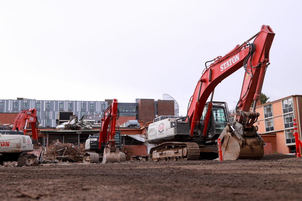 Student Resident Hall, Hamilton, in Eugene, Ore., is being torn down on the University of Oregon Campus. Hamilton Hall was built in the 1960s. (Anna Liv Myklebust/DailyEmerald)