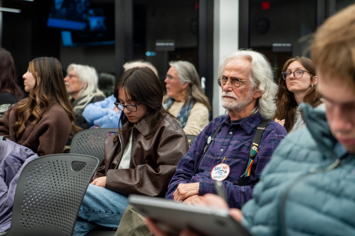 Eugene residents listen as the council discusses. City Council meets to discuss Amazon opening up a mega distribution center in Eugene, Ore., on Jan. 26, 2026. (Rowan Campbell/Emerald).
