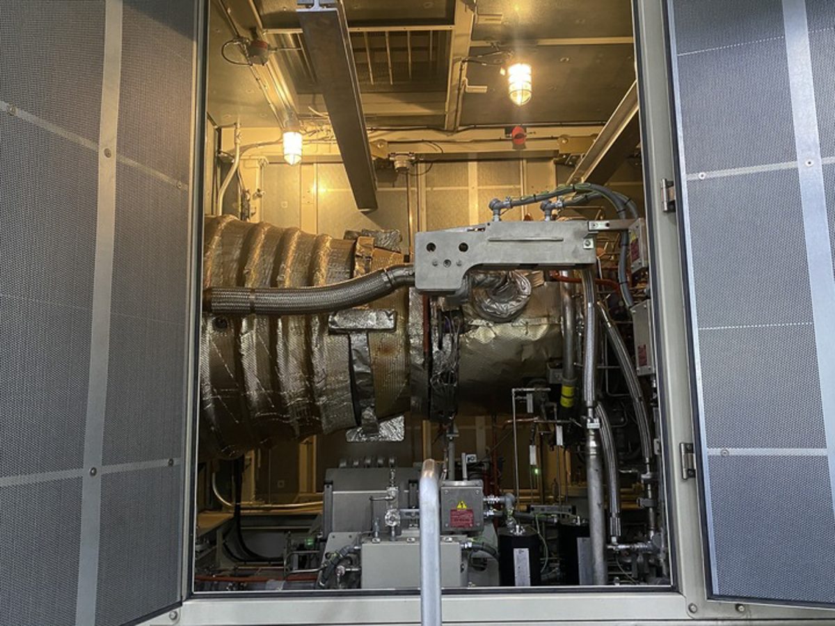 A combustion turbine generator used by the University of Oregon as a backup generator during outages. (Reilly Norgren/Emerald)