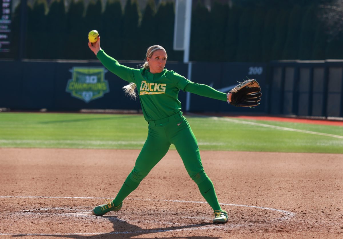 Starting pitcher Lyndsey Grein (33) throws a pitch. Oregon Softball takes on Stetson University in the Oregon Classic at Jane Sanders Stadium in Eugene, Ore., on Feb. 27, 2026, winning 10-1. (Julia Massa/Emerald)