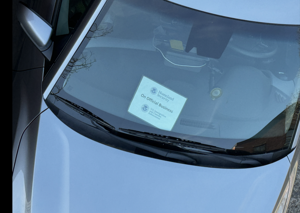 A photo shared with The Daily Emerald shows a vehicle with a U.S. Department of Homeland Security notice displayed in the window. A university official confirmed the vehicle was not part of an Immigration and Customs Enforcement operation. Eugene, Ore., Feb. 3, 2026. (Elizabeth Bennet/Courtesy) 