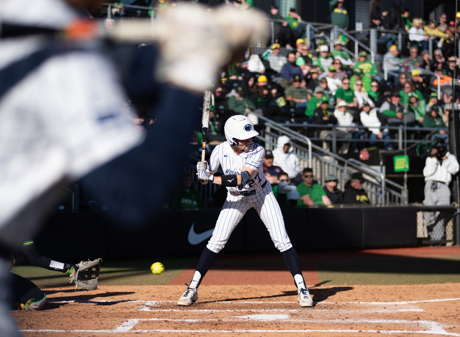 Nittony Lion short stop Kalli Karwowski (27) takes a pitch. The Oregon Ducks face off against the Penn State Nittany Lions on Saturday March 14th 2026, at the Jane Sanders Stadium, in Eugene, Ore. The Ducks would go on to win the game 10-1. (Chris Castro/Emerald)