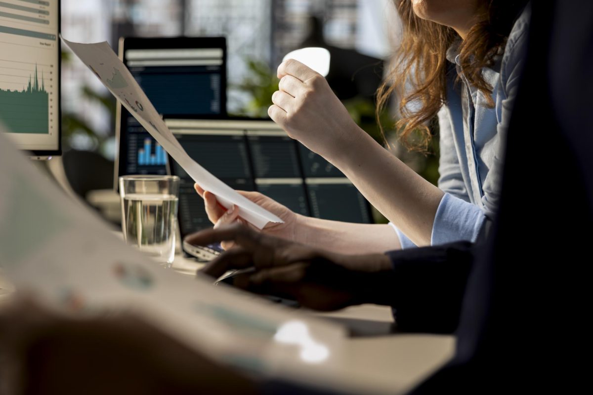 https://www.freepik.com/free-photo/general-manager-oversees-budget-analysis-strategy-development_417798670.htm#fromView=search&page=1&position=4&uuid=b2b47a46-8fc6-4fbc-a1dc-be69912d8a29&query=Private+Equity+CRM